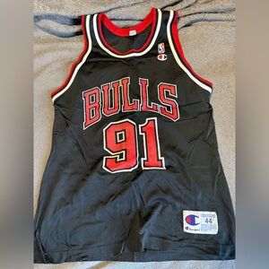 90s vintage Chicago bulls jersey